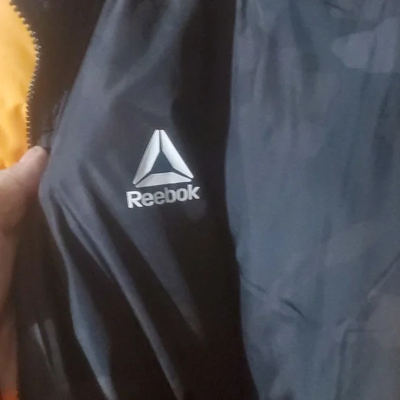 Reebok winter coat - Picture 6 of 8